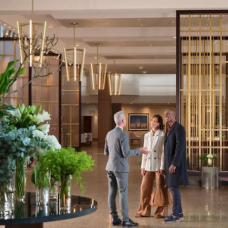 柏林洲际酒店 外观 照片 The lobby of the InterContinental Dublin