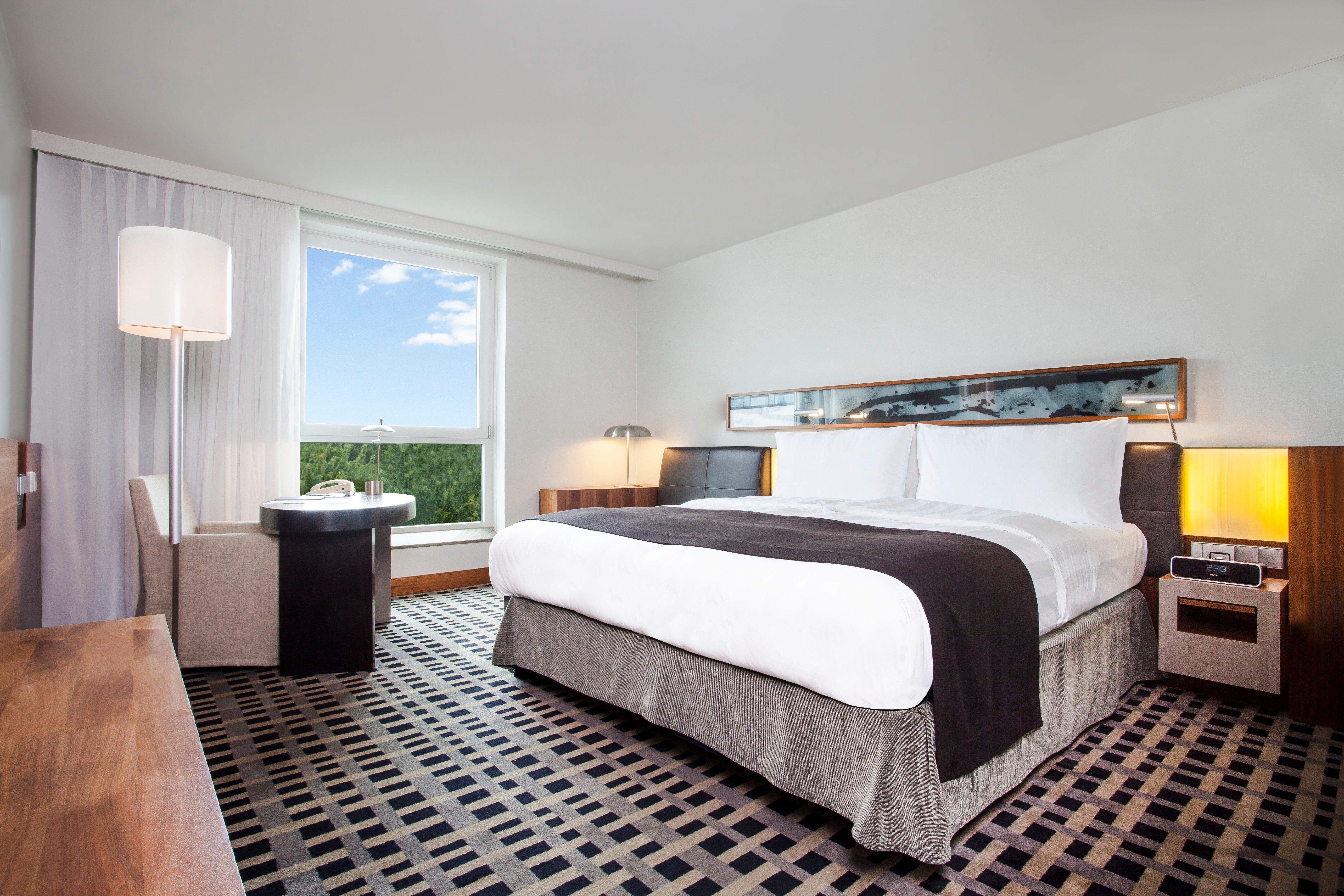 柏林洲际酒店 外观 照片 A guest room at the InterContinental San Francisco